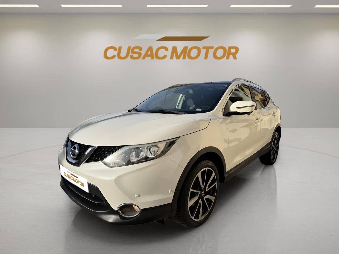 Nissan Qashqai 1.6 dci S&S Tekna Premium S 4x4 Piel importado por CUSAC MOTOR